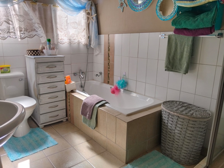 3 Bedroom Property for Sale in Cashan North West
